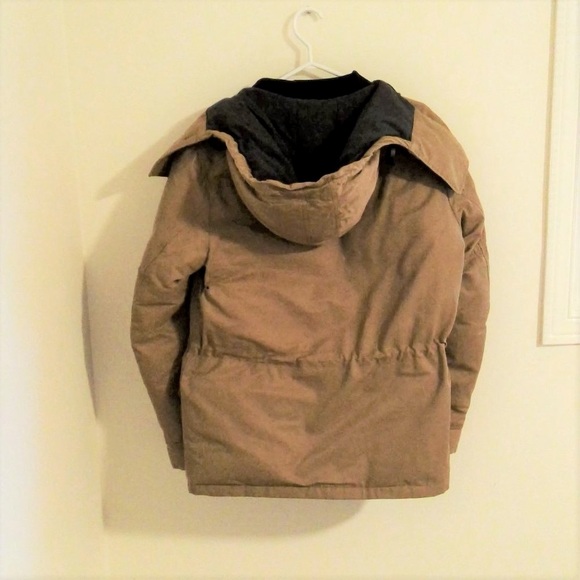 ⭐ HOST PICK ⭐ Banana Republic Winter Coat - Picture 5 of 6